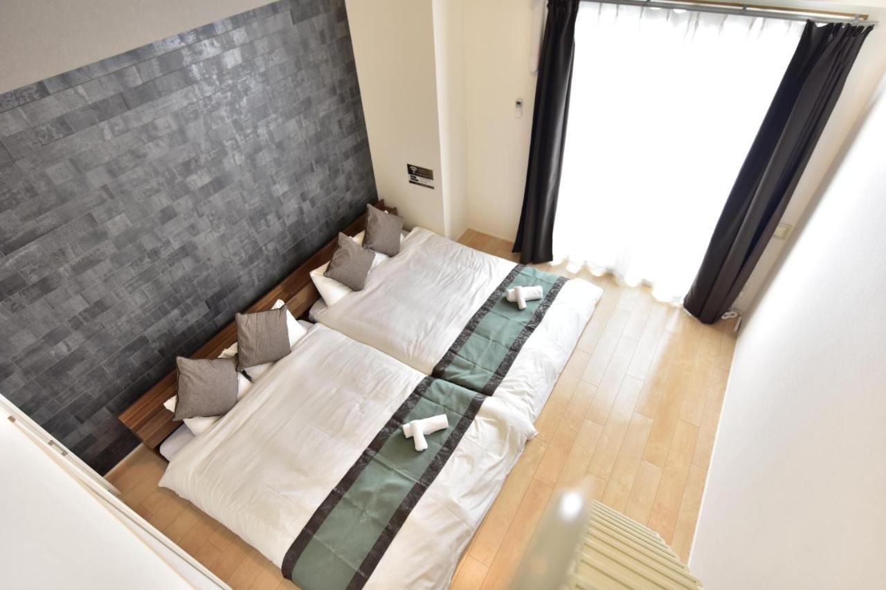 モノトーン難波 Apartment Osaka Ngoại thất bức ảnh