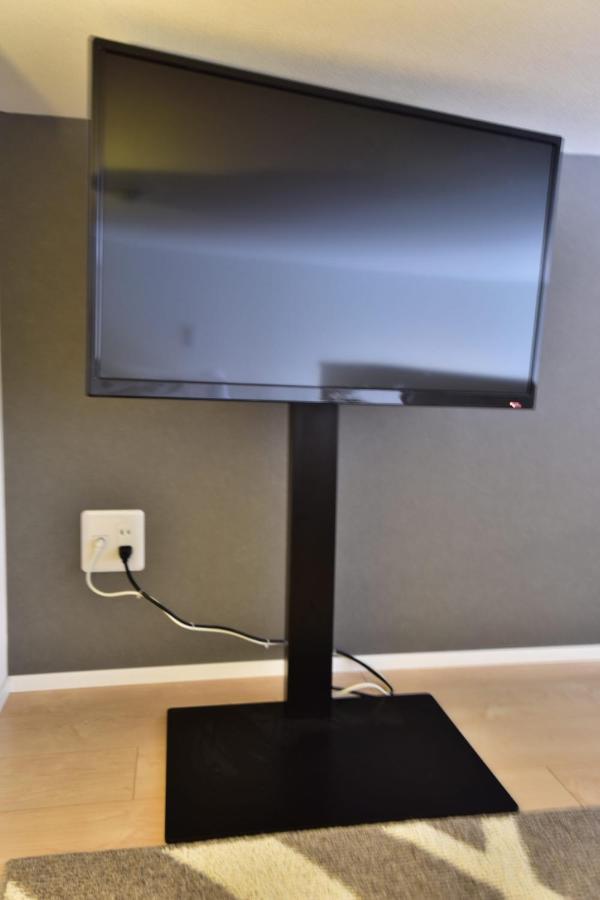 モノトーン難波 Apartment Osaka Ngoại thất bức ảnh