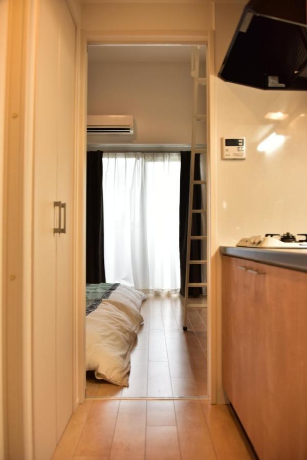 モノトーン難波 Apartment Osaka Ngoại thất bức ảnh